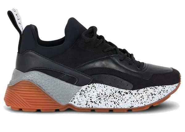 commonace_sophiachang_romysamuel_sneakers_Women_streetwear_nike_marketplace_female_womxn_footwear_sneakercollector_yeezy_sacai_vaporwaffle_ozweego_adidas_stellamccartney_eclypse_texture_patchwork4
