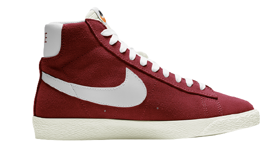 commonace_sophiachang_romysamuel_sneakers_Women_streetwear_marketplace_female_womxn_footwear_influencer_womensfashion_footwear_onestop_common_ace_nike