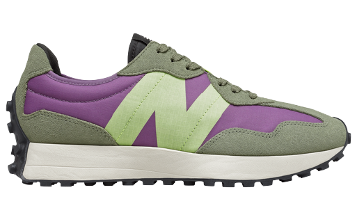 commonace_sophiachang_romysamuel_sneakers_Women_streetwear_marketplace_female_womxn_footwear_influencer_womensfashion_footwear_onestop_common_ace_newbalance