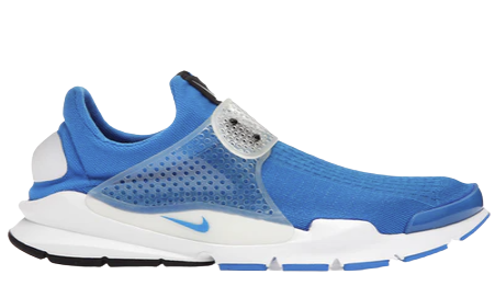commonace_sophiachang_romysamuel_sneakers_Women_streetwear_marketplace_female_womxn_footwear_influencer_womensfashion_footwear_onestop_common_ace_nike